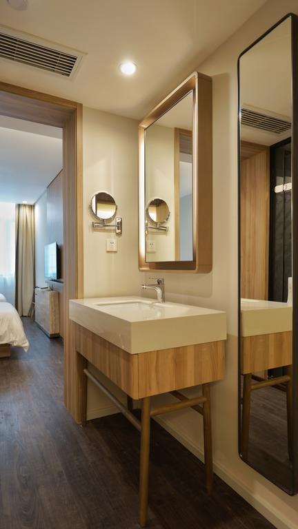 Hanting Premium Hotel Shanghai South Xizang Road Kültér fotó